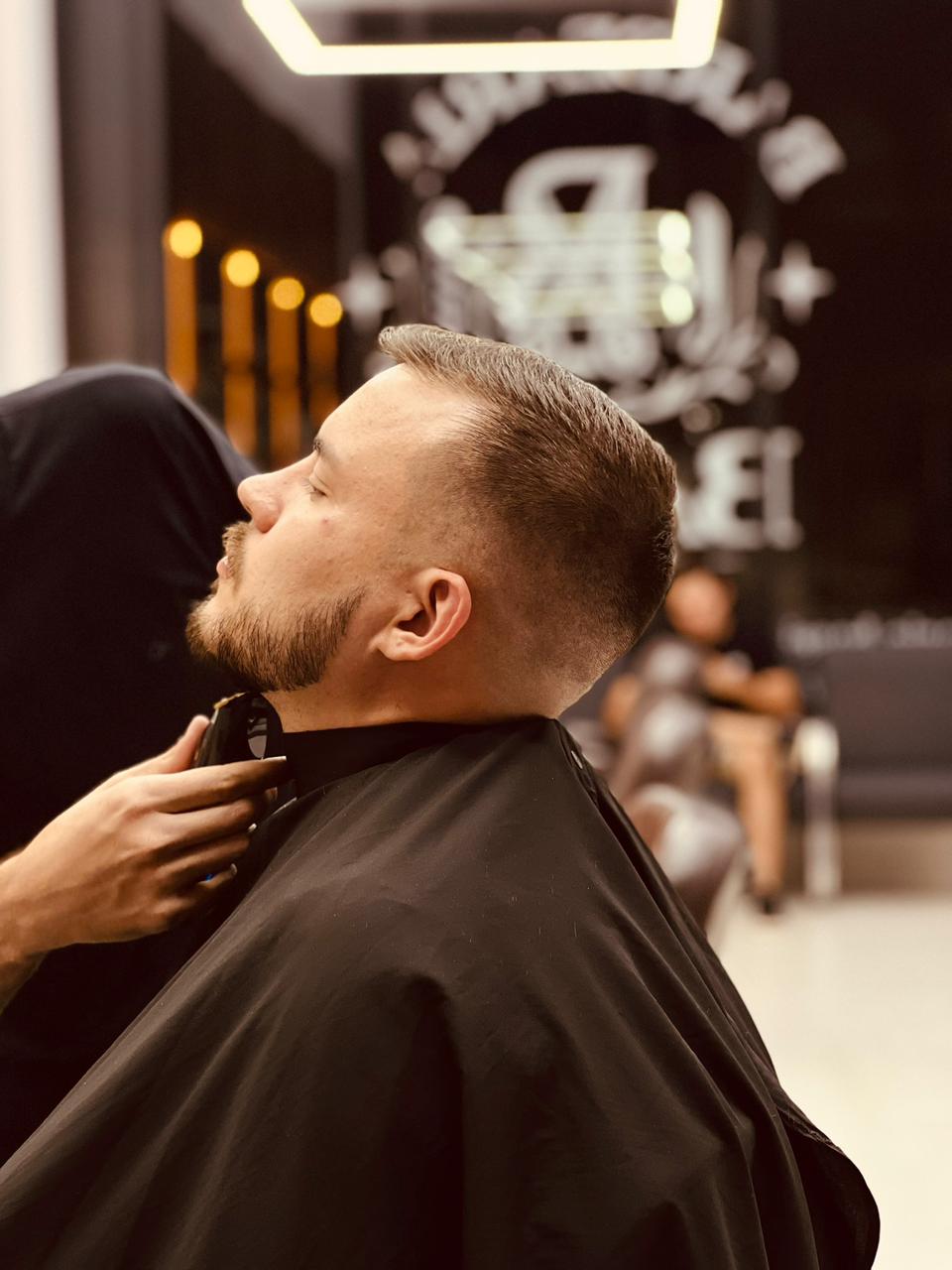 Corte e barba combo